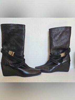 Stuart Weitzman Black Leather Women's Boots